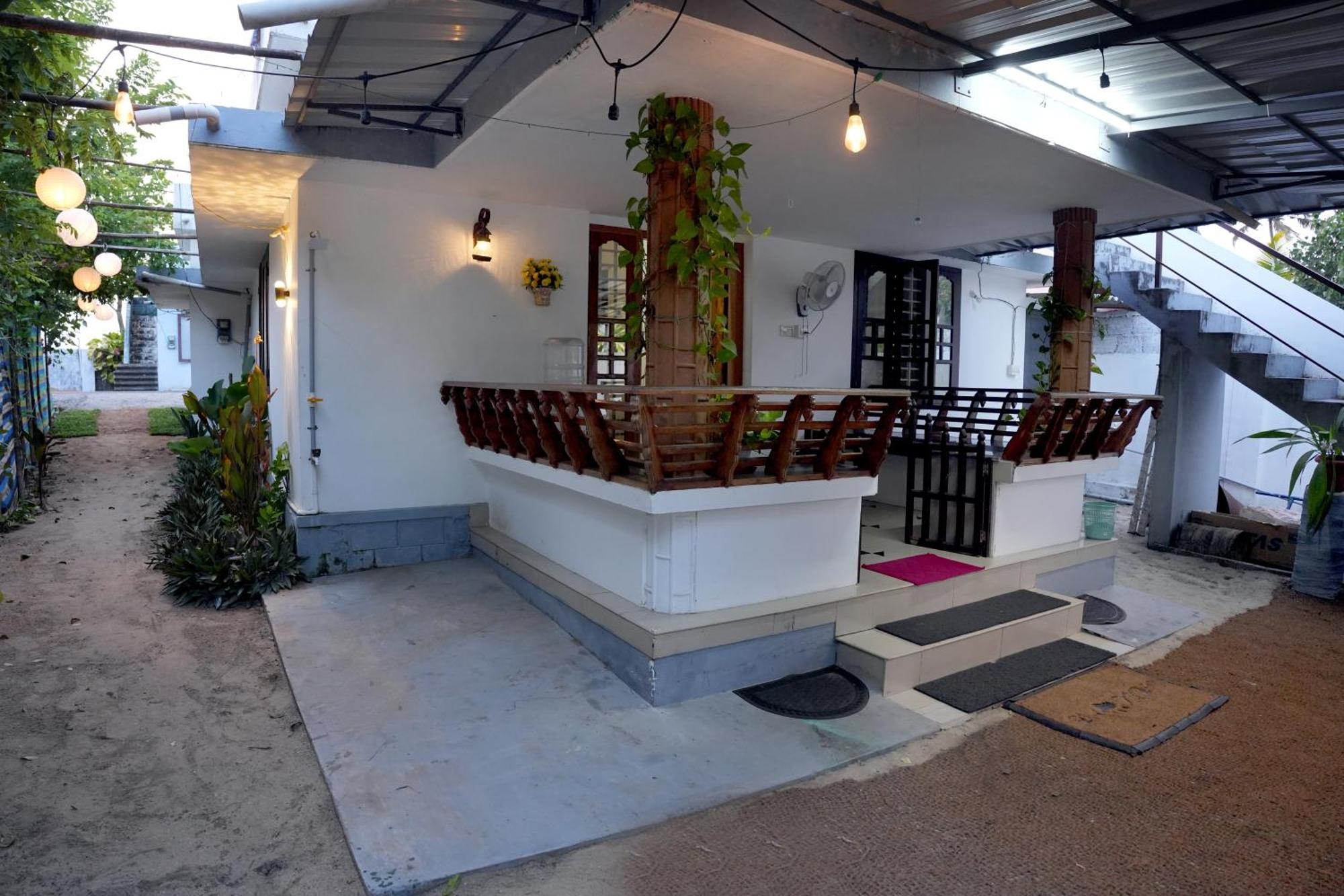 Jeehaa Homestay Alappuzha Extérieur photo