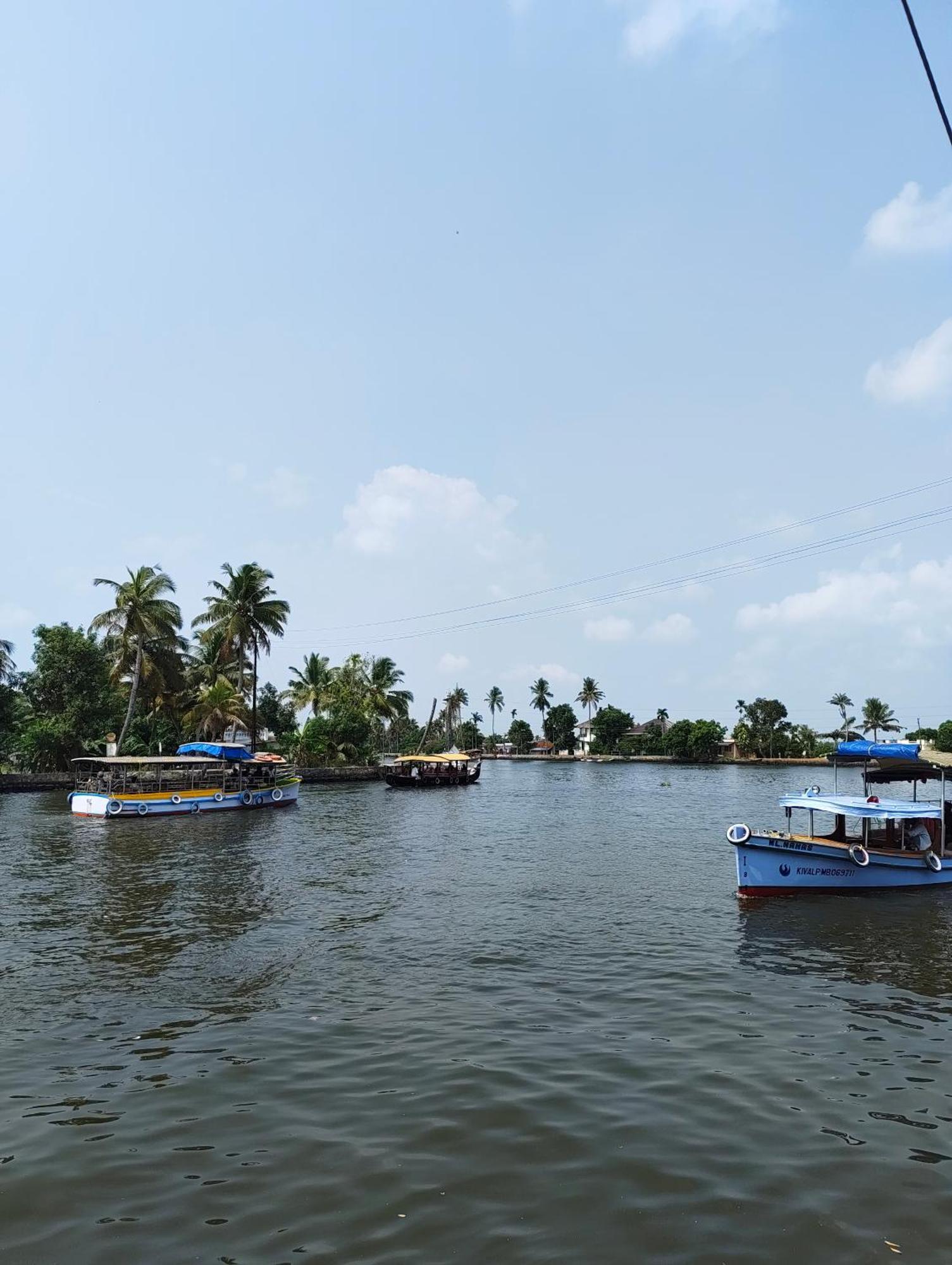 Jeehaa Homestay Alappuzha Extérieur photo